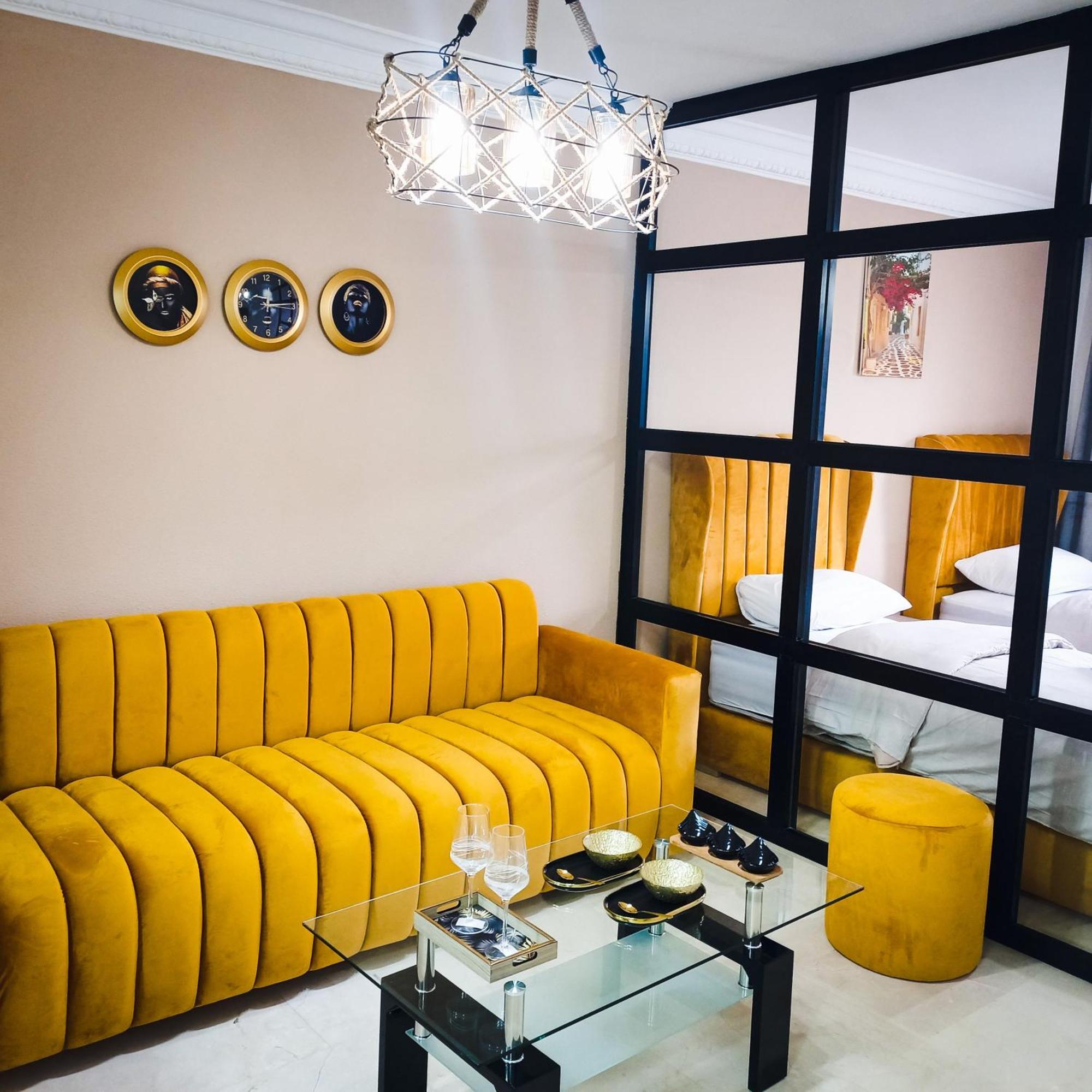 Nouveau Appartement Au Plein Centre Ville En Face Hilton & La Gare De Train Tgv M2 طنجة المظهر الخارجي الصورة