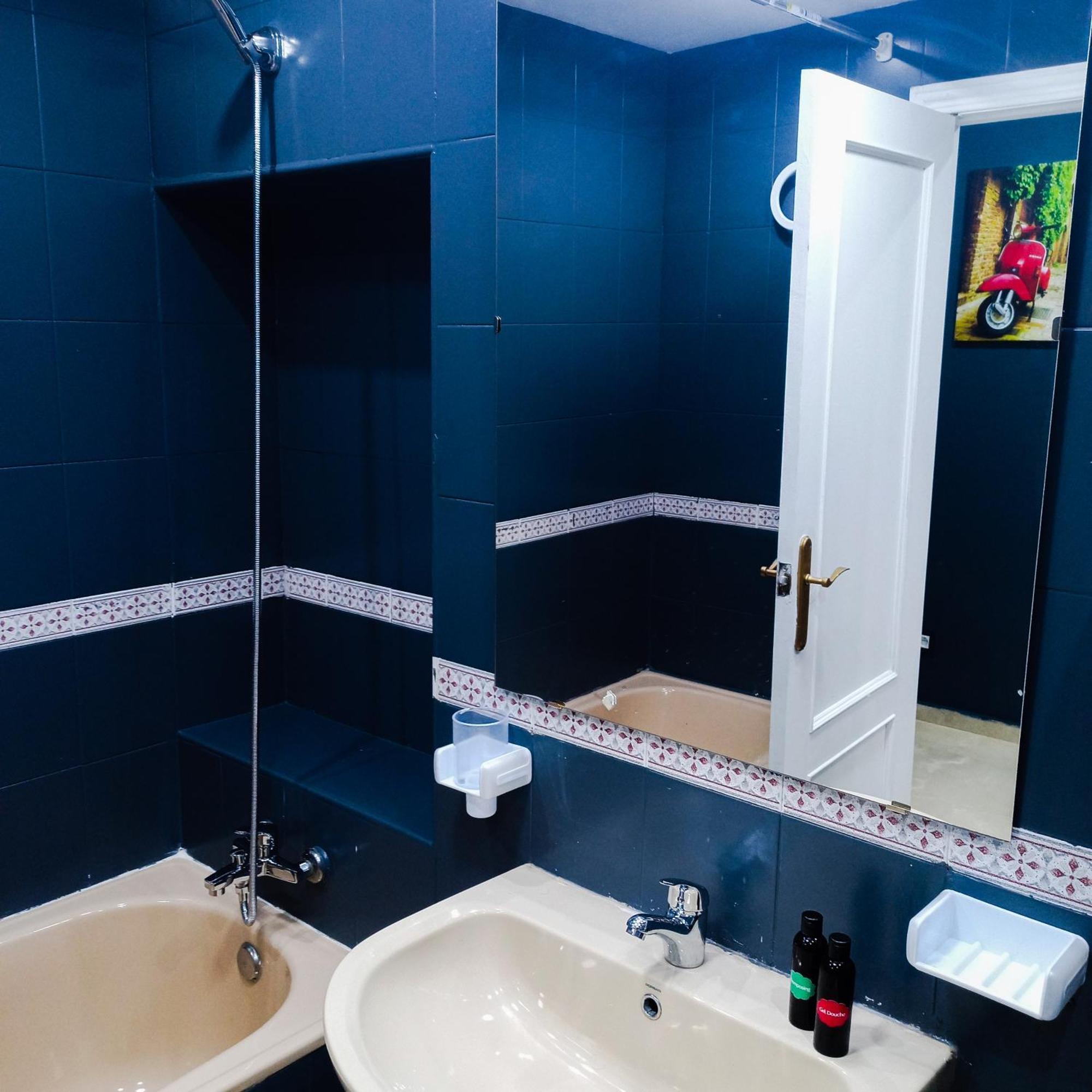Nouveau Appartement Au Plein Centre Ville En Face Hilton & La Gare De Train Tgv M2 طنجة المظهر الخارجي الصورة